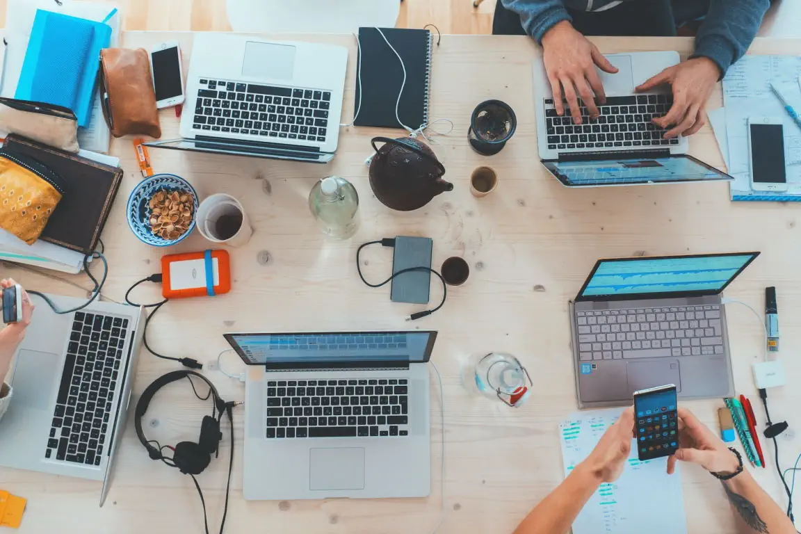 Smarte Inventarverwaltung für Software-Unternehmen
